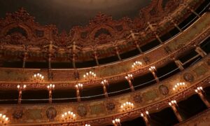 Read more about the article Teatro La Fenice – ein Drama in drei Bränden